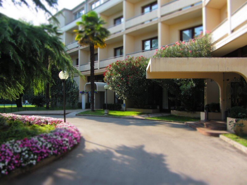 Blue Dream Hotel 5