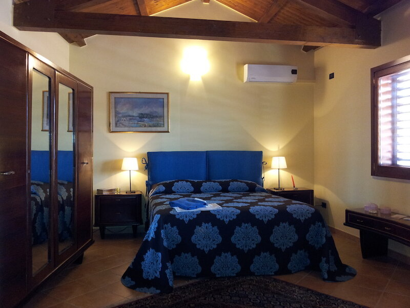 VinsLounge Bed And Breakfast 3
