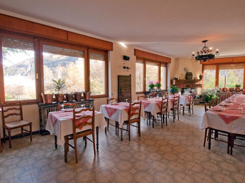 Hotel des Roses 2