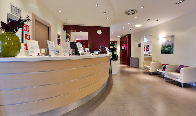 Best Western Palace Inn Hotel 3