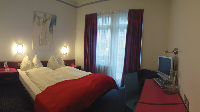 Hotel Ambassador 5