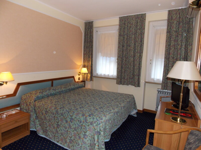 Hotel Elena 2