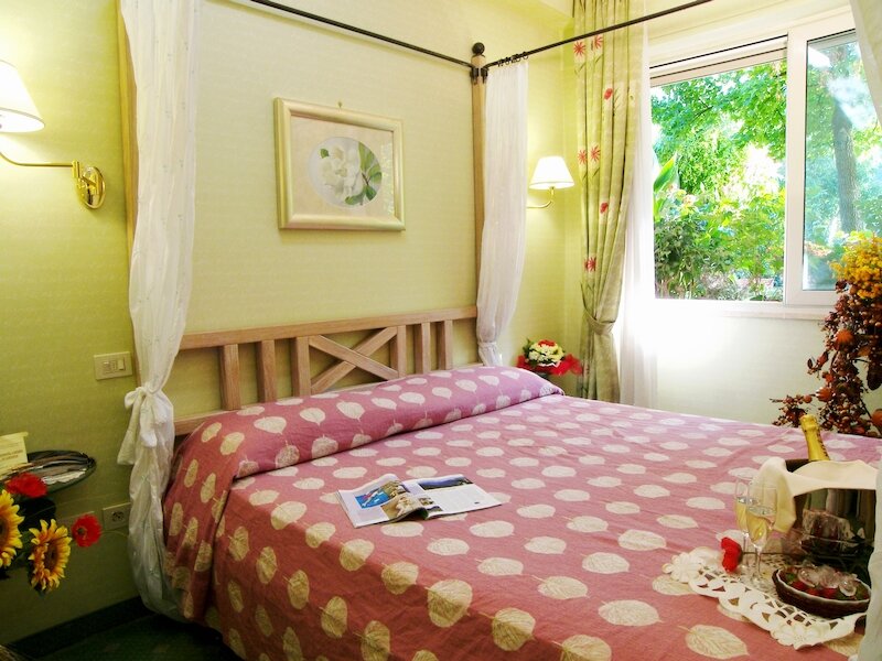 Hotel Al Poggio di Casalucense 2
