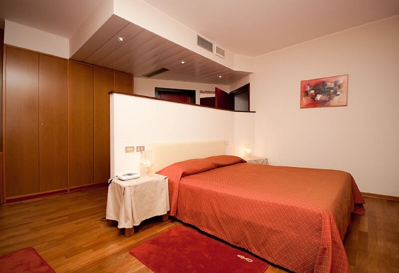 Grand Hotel President 3
