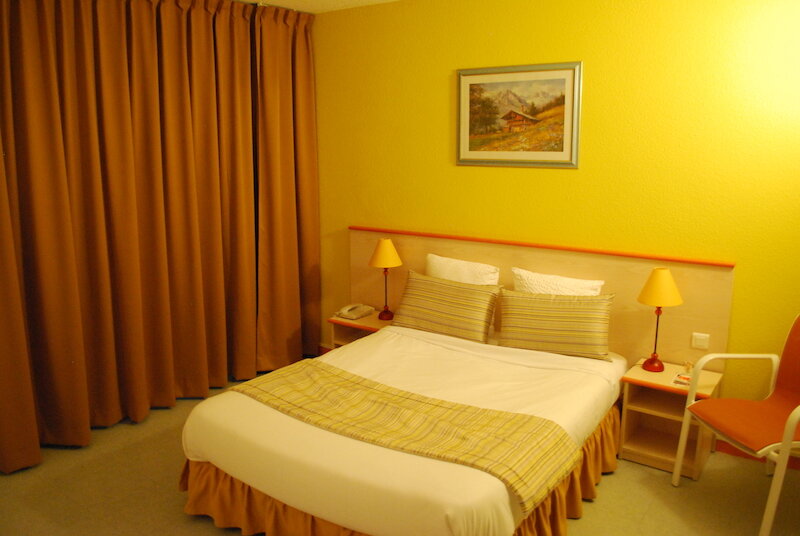 Hôtel Tambourin 2