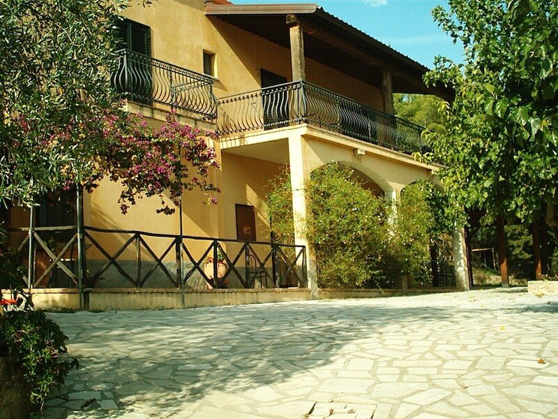 Azienda Agrituristica Biologica il Querceto 2