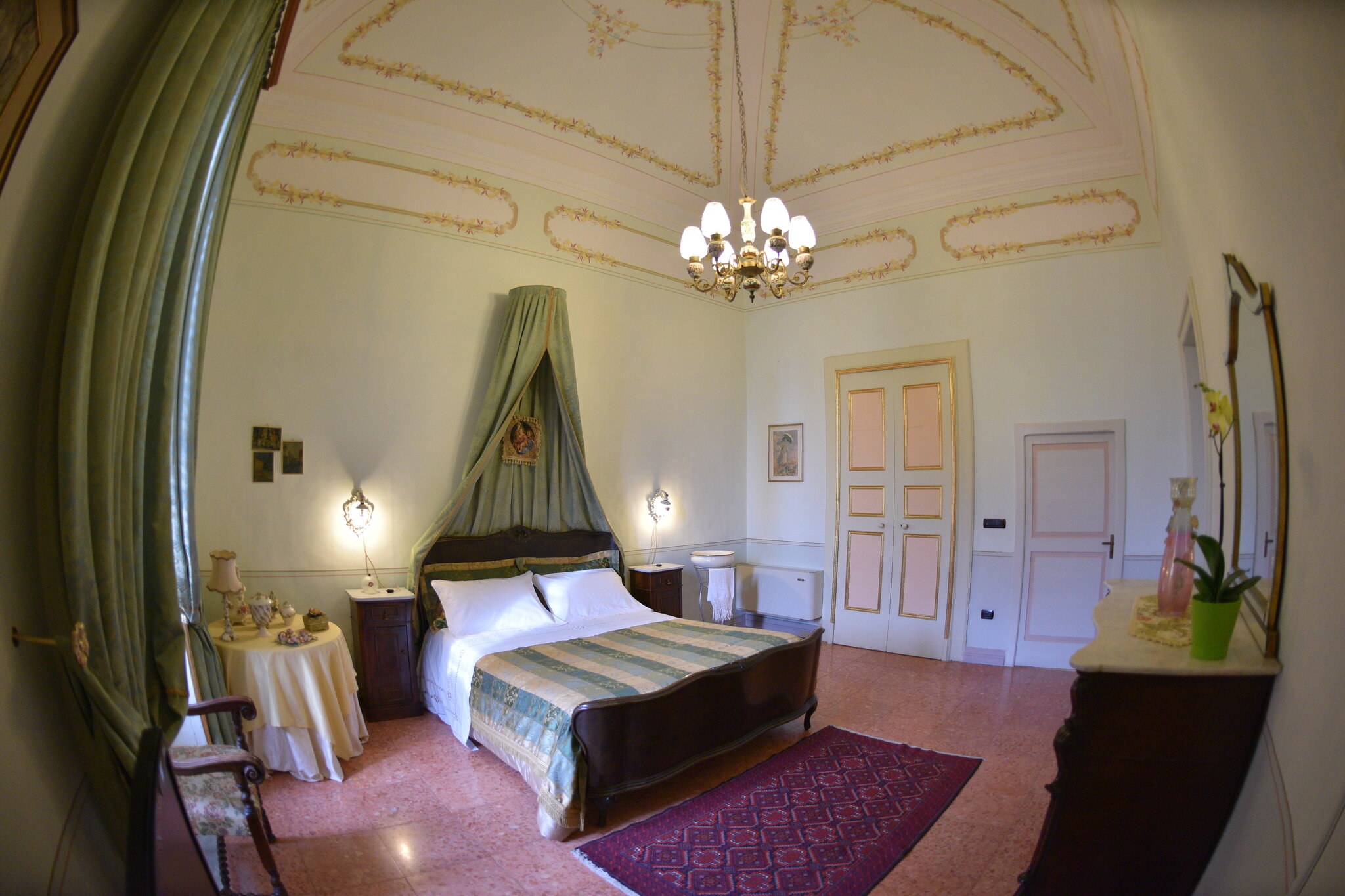Palazzo de Castro 2