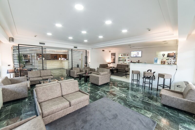 Hotel Jfk 2