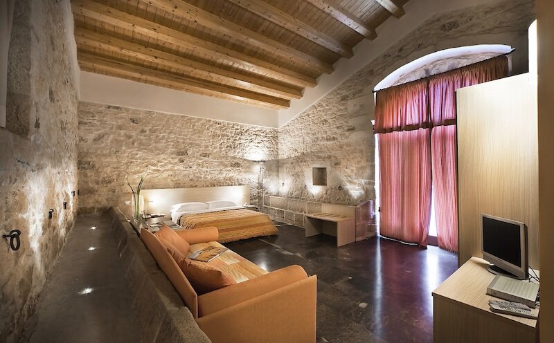 Casato Licitra Resort 5